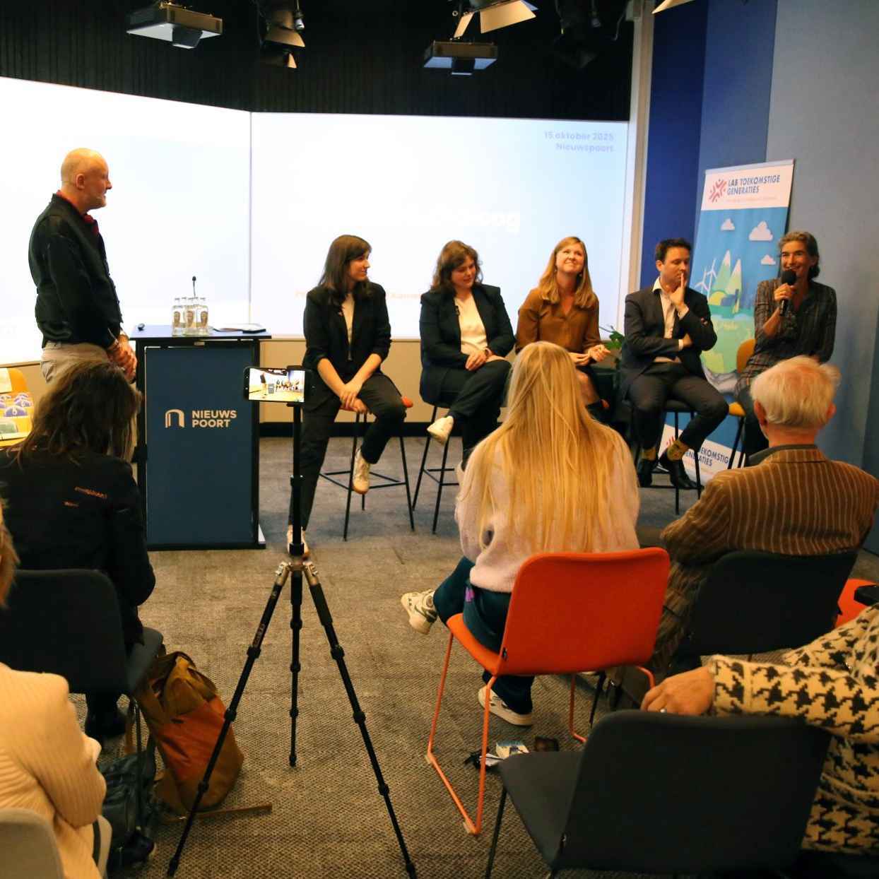 'Kies voor de Toekomst' event in Nieuwspoort.